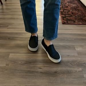 Black Vans